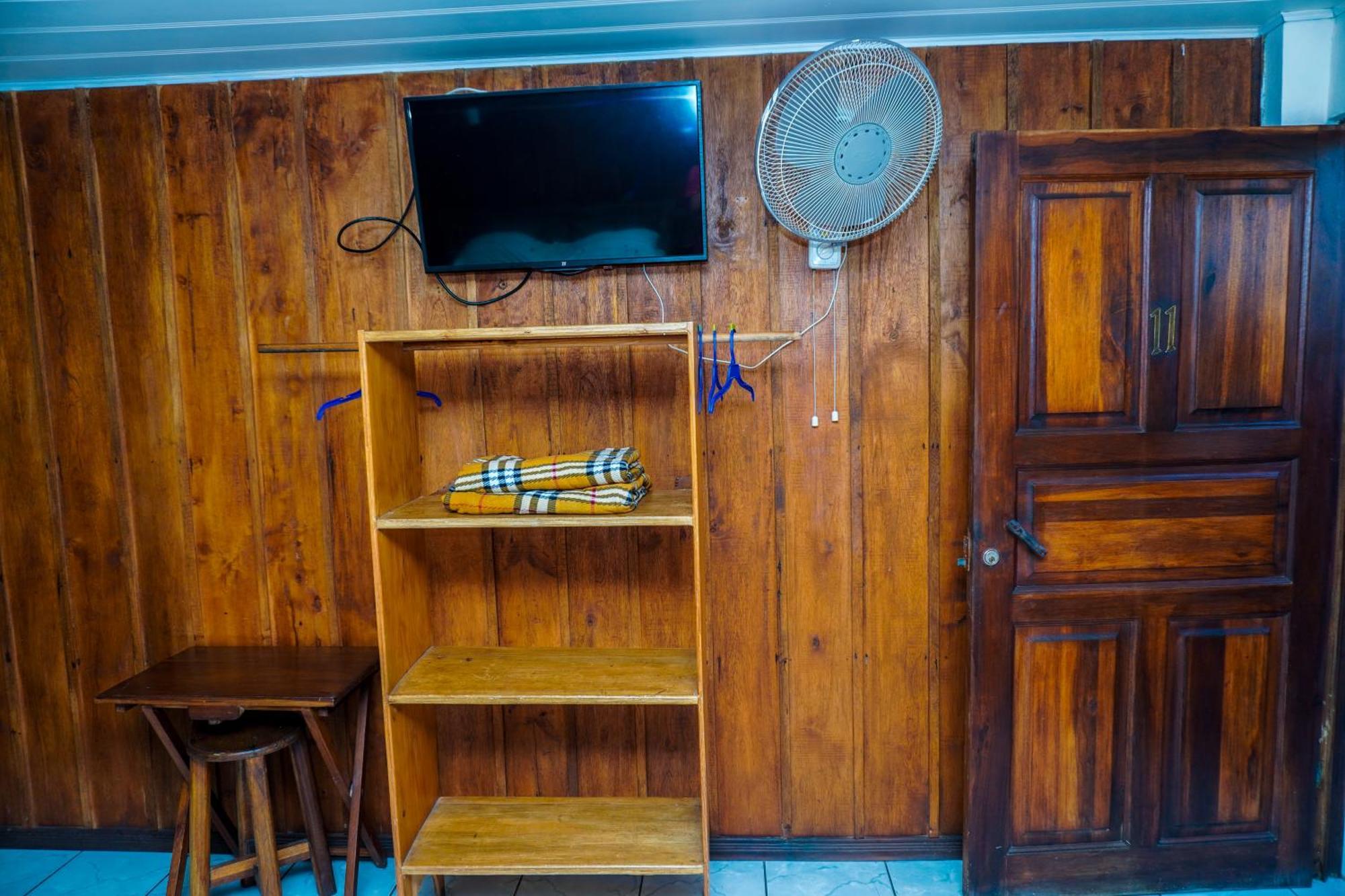 Hospedaje Angeluz Quesada  Luaran gambar